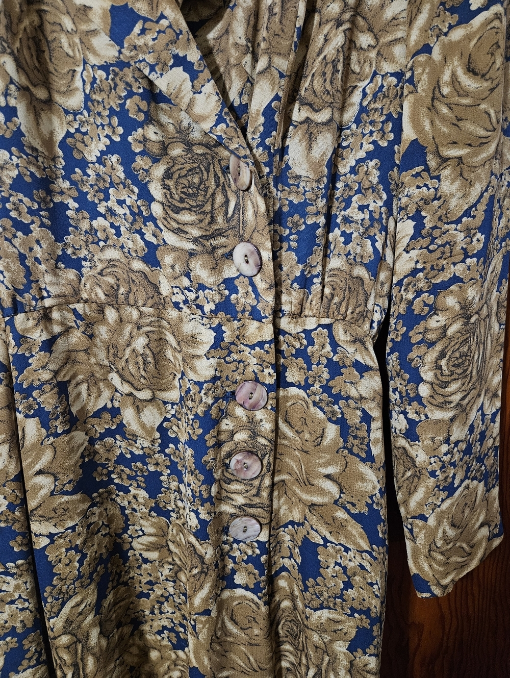 Vintage Gillian Neiman-Marcus 100% Silk Floral Long-Sleeve Maxi Dress Size 6 - Picture 2 of 11